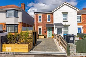 Photo 1- click for photo gallery